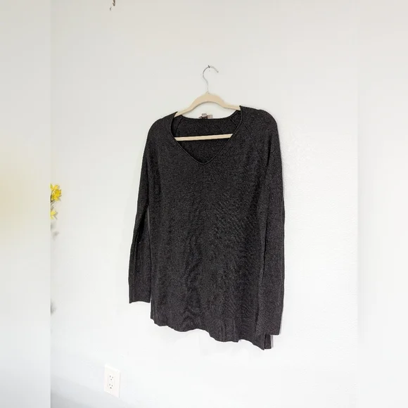 LOFT Size large black long sleeved shirt - Picture 6 of 10